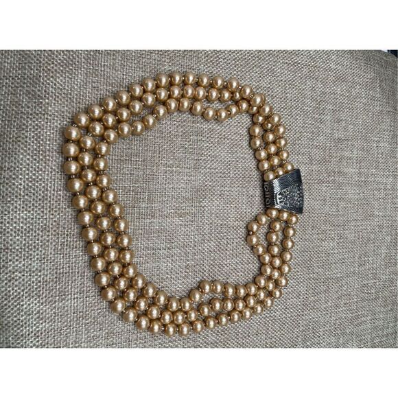 Vintage Multi Strand Champagne Pearl Choker Necklace Magnetic Closure - Picture 4 of 12